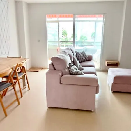 4br 10 Min Walk To San Juan - Pool & Terrace Appartamento